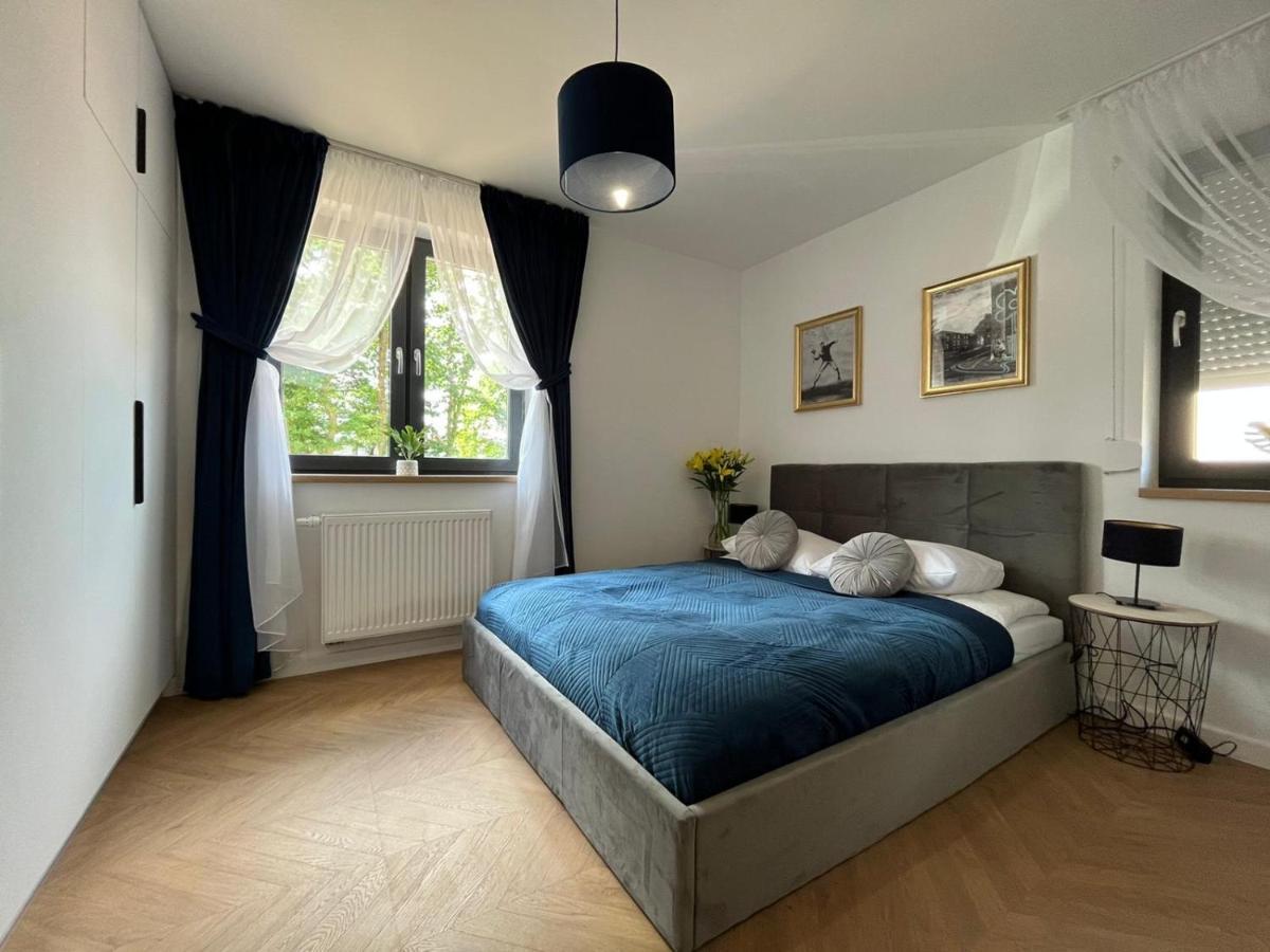 Apartamenty Maxa Czornyja เยเลเนียกูรา ภายนอก รูปภาพ