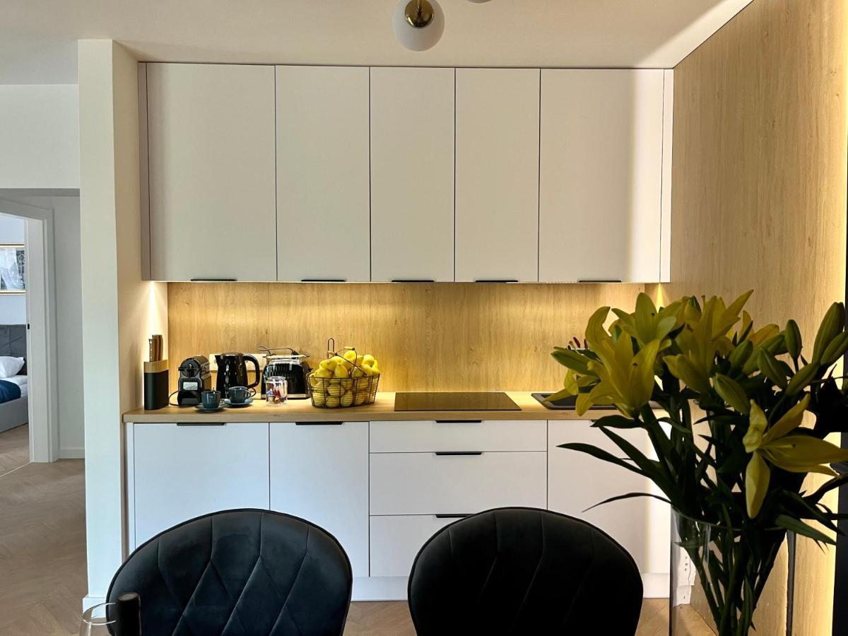 Apartamenty Maxa Czornyja เยเลเนียกูรา ภายนอก รูปภาพ