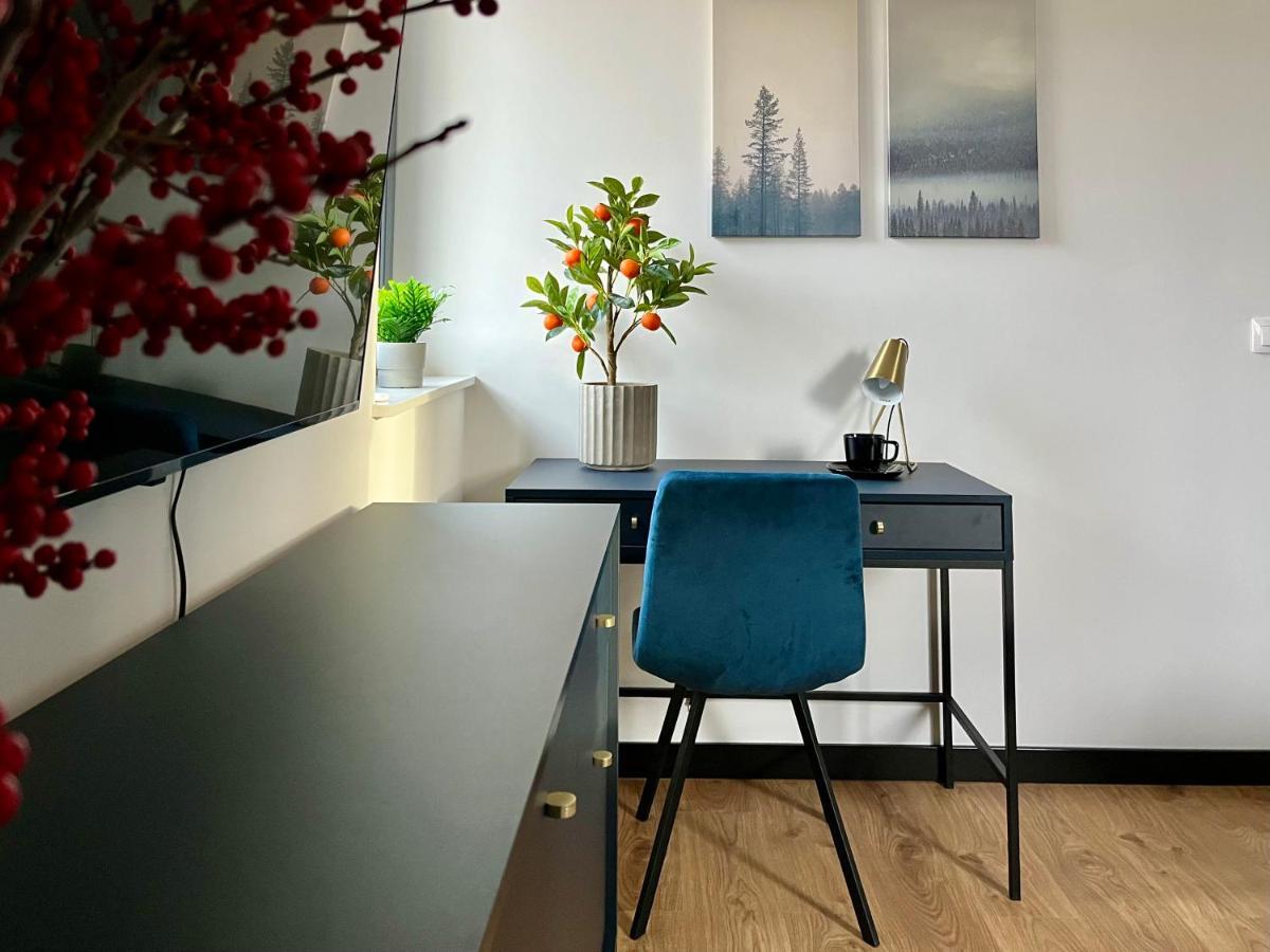 Apartamenty Maxa Czornyja เยเลเนียกูรา ภายนอก รูปภาพ